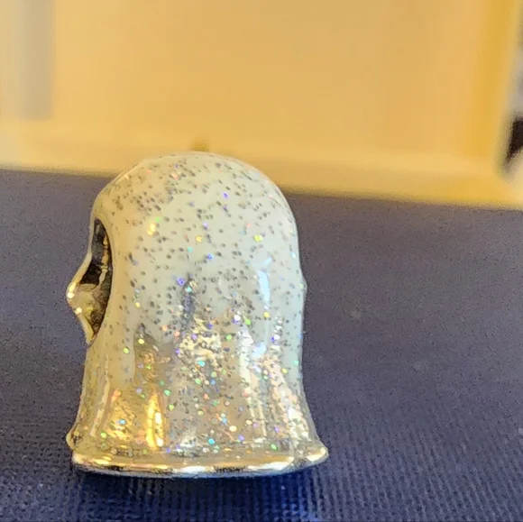 Pandora Glow-in-the-dark Boo Ghost Charm Sterling silver - Picture 4 of 10